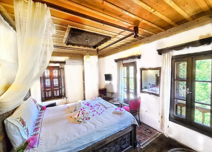 şırıncem Oda ve Kahvaltı İzmir