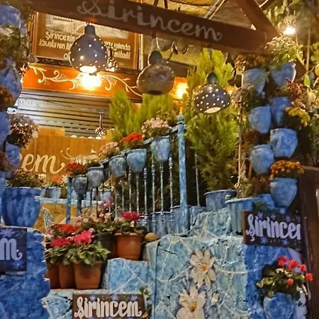 Bed & Breakfast Sirincem *